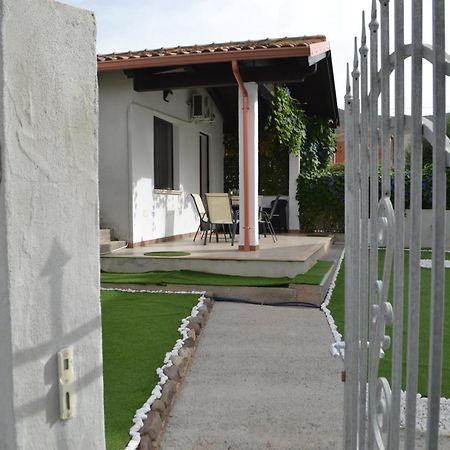 Casa Giovanna San Giovanni Suèrgiu Kültér fotó